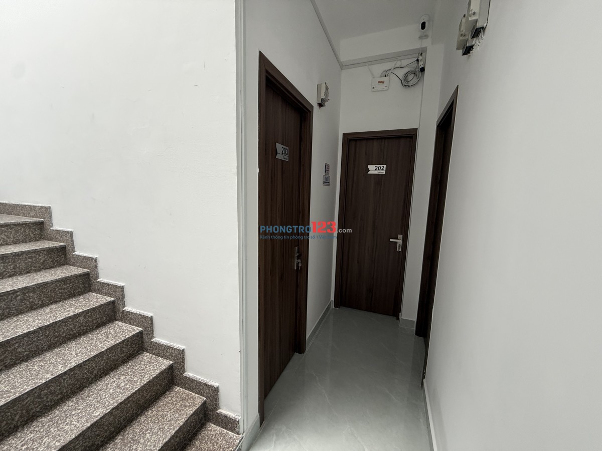 Phòng full nội thất , mới xây 100% , ưu đãi tháng đầu tiên