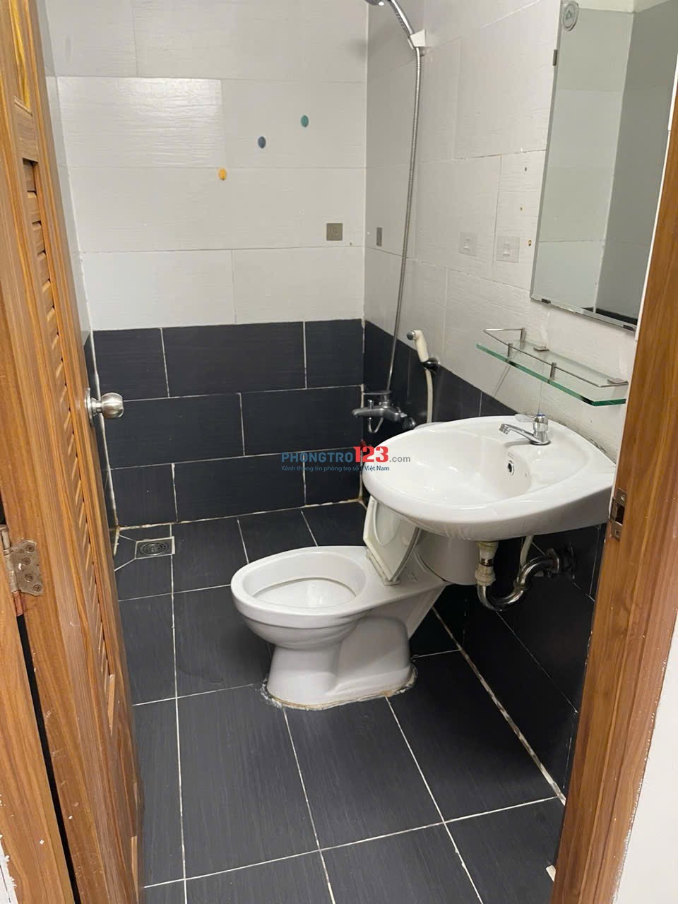 PHÒNG TRUNG SƠN GIÁ RẺ – CHỈ 5 PHÚT SANG RMIT & TÔN ĐỨC THẮNG!