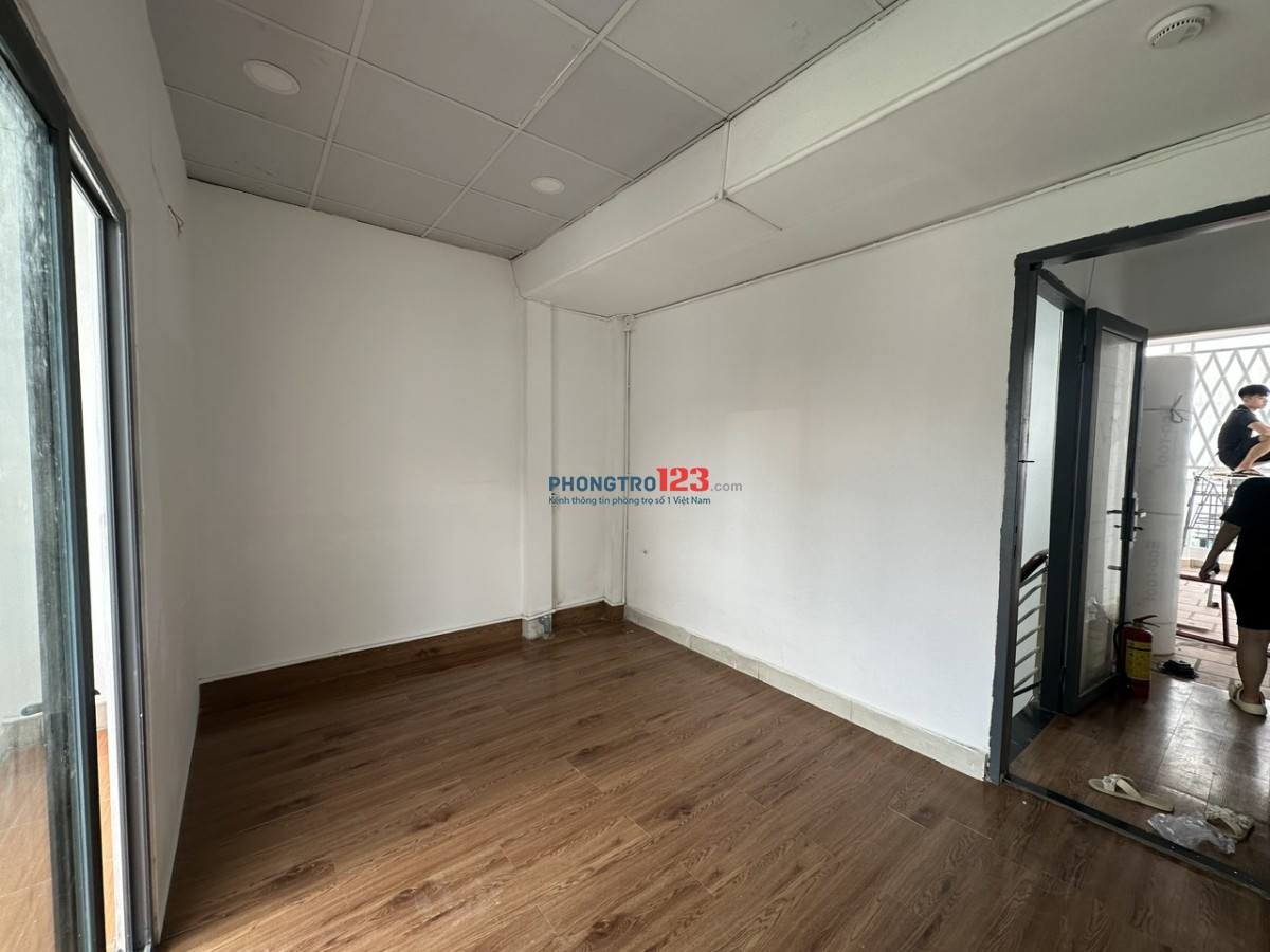 PASS STUDIO NGUYÊN SÀN LẦU 4 - BAN CÔNG LỚN - LÊ VĂN SỸ Q.3/PHÚ NHUẬN - RIÊNG TƯ NHƯ NHÀ NGUYÊN CĂN