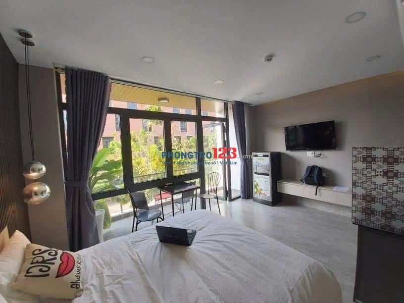 Căn hộ dịch vụ ban công ở Trần Trọng Cung, quận 7. Gần Khu chế xuất, q1,q4, Phú Mỹ Hưng