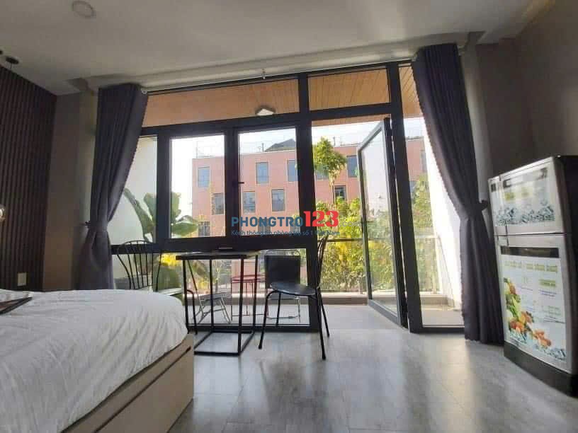 Căn hộ dịch vụ ban công ở Trần Trọng Cung, quận 7. Gần Khu chế xuất, q1,q4, Phú Mỹ Hưng