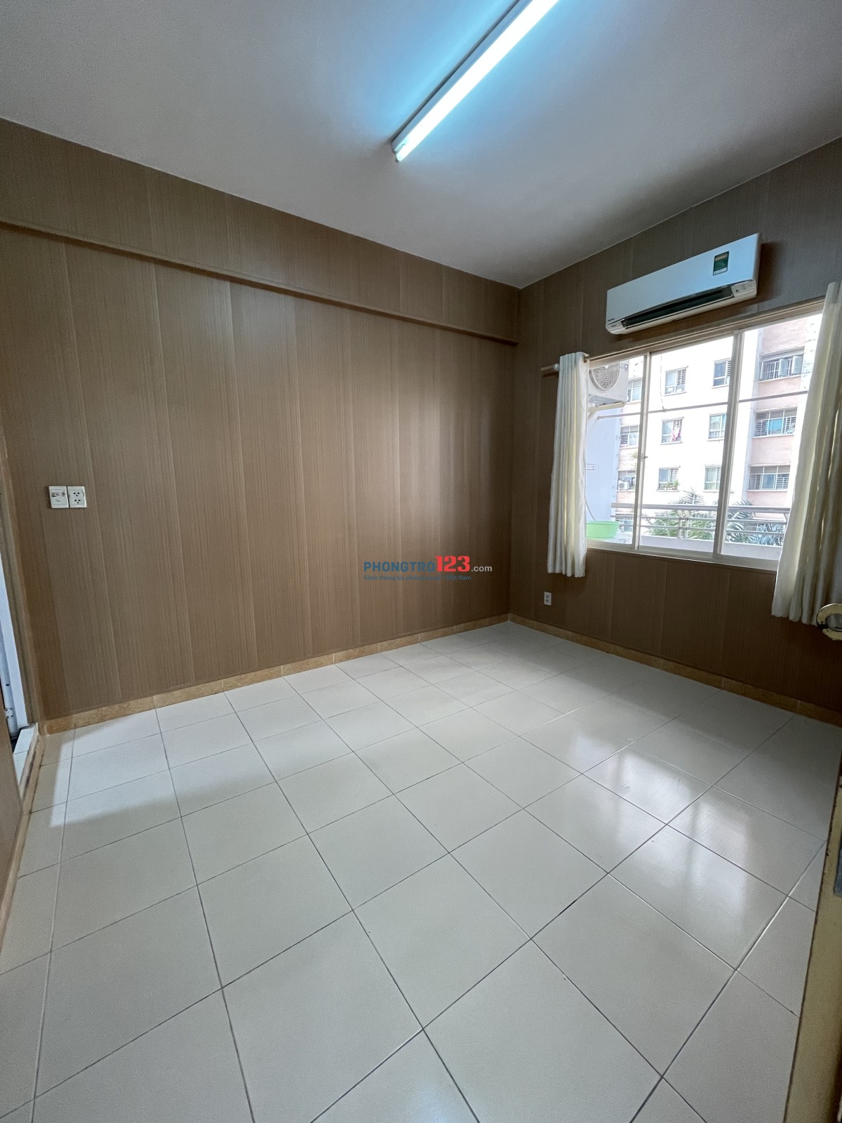 Chính chủ cho thuê nhà nguyên căn 3pn, 2wc, 2 máy lạnh, 1 máy giặt, 1 quạt trần