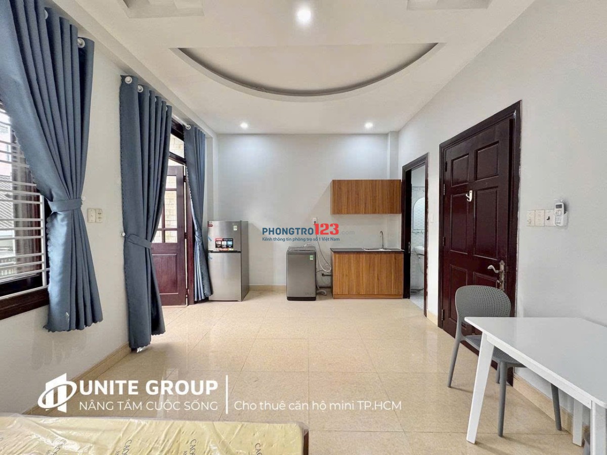 Thuê Phòng Trọ Ban Công Full Nội Thất 45m2 Thích Quảng Đức Phú Nhuận Gần Phan Xích Long Quận 1