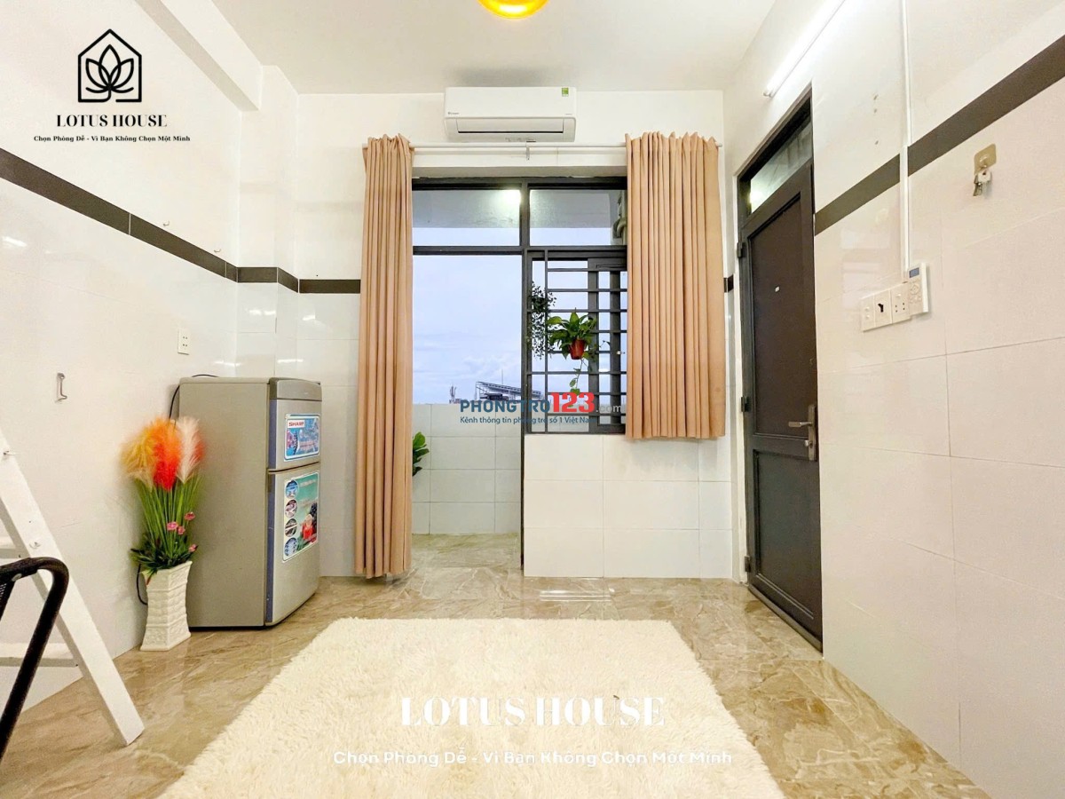 Cho thuê phòng trọ có gác ban công siêu thoáng gần Aeon Tân Phú