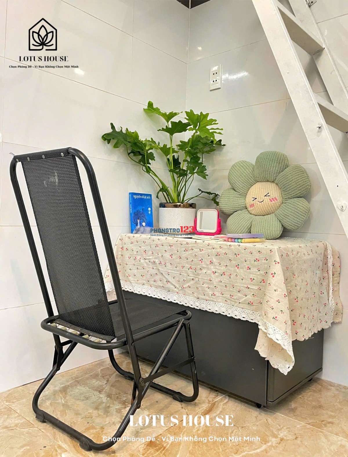 Cho thuê phòng trọ có gác ban công siêu thoáng gần Aeon Tân Phú