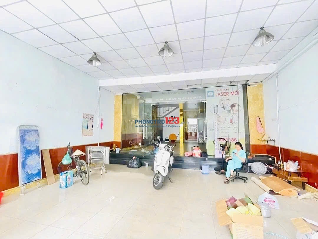 Cho thuê mặt tiền Hoàng Văn Thụ, Quận Tân Bình Diện tích 7x19m
