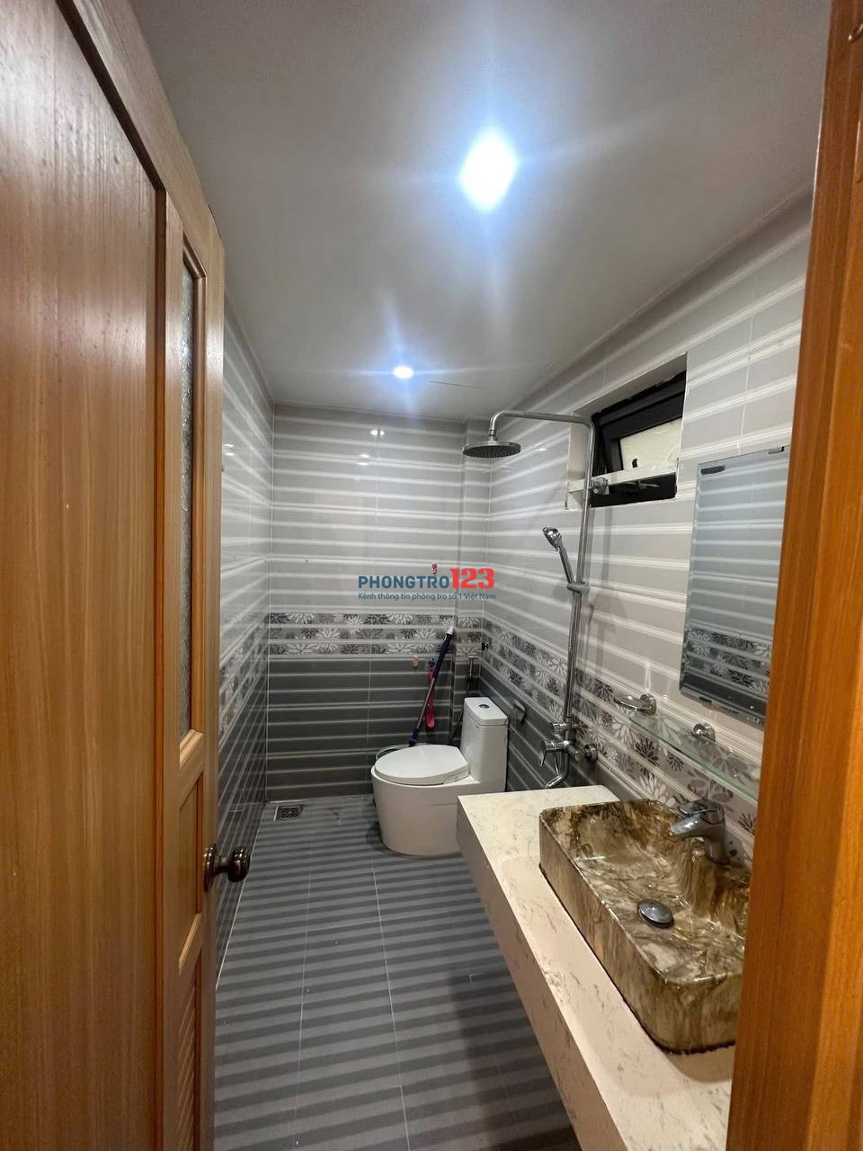 Cho Thuê Nhà 4t Mặt Tiền Hoàng Tích Trí - Phường Thuận Phước - Hải Châu, 17tr