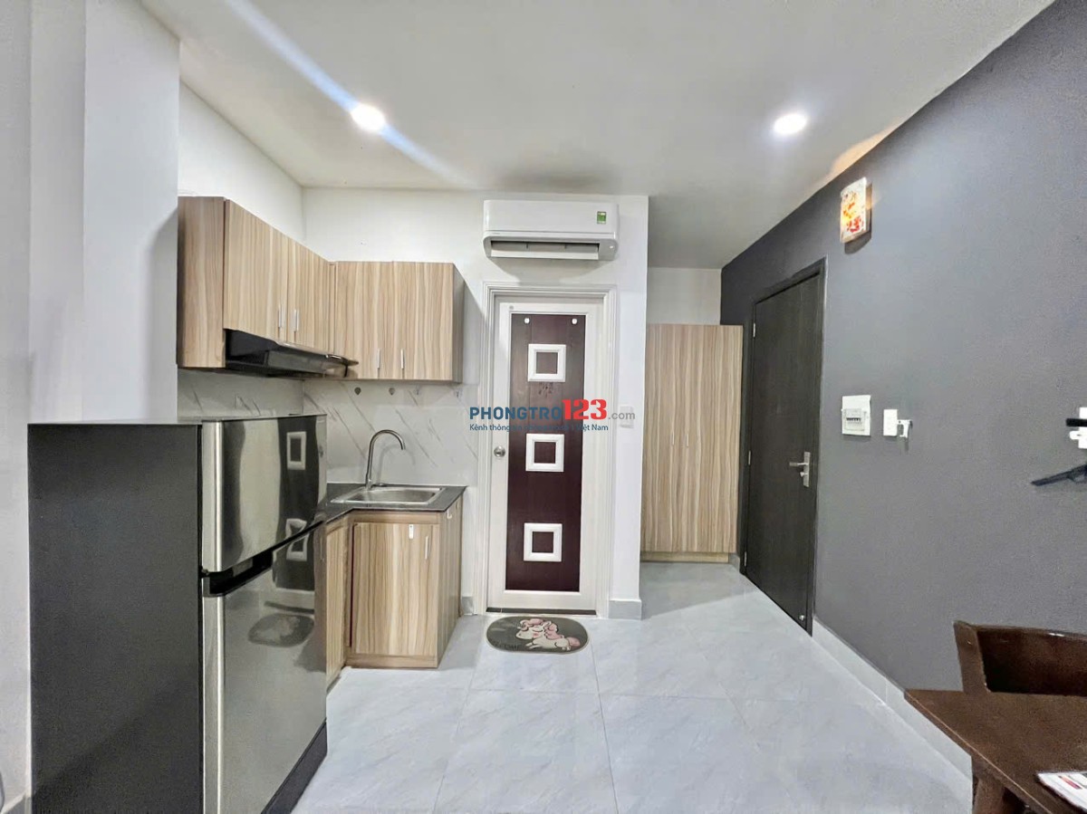 STUDIO BÌNH THẠNH – PHAN VĂN TRỊ