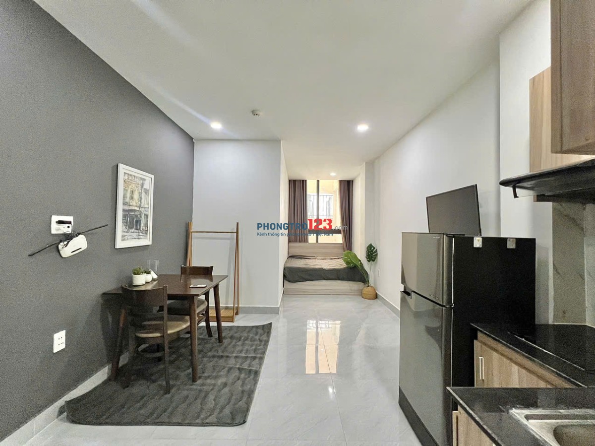 STUDIO BÌNH THẠNH – PHAN VĂN TRỊ