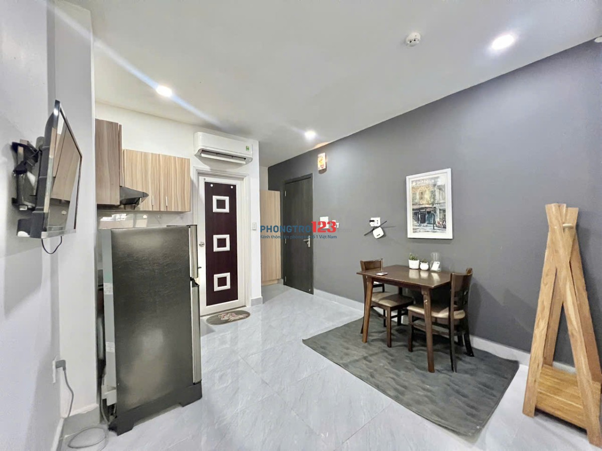 STUDIO BÌNH THẠNH – PHAN VĂN TRỊ