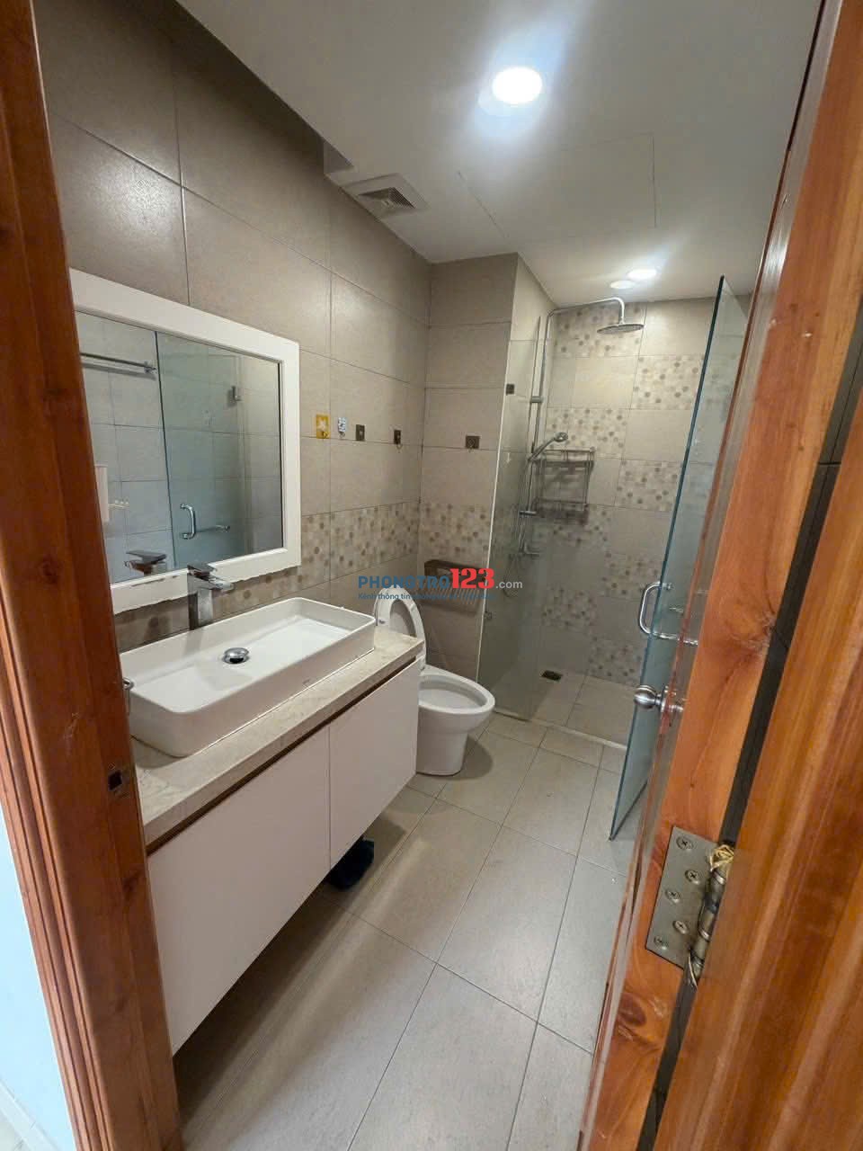 Chung cư M-One, Nguyễn Bỉnh Khiêm, GV: 12tr/th, 75m2, 2p ngủ, nhà mới