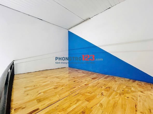 Phòng Gác cao zá 1tr6 Nguyễn Tri Phương Gần Làng Đại Học -Giờ Tự Do ko chung chủ