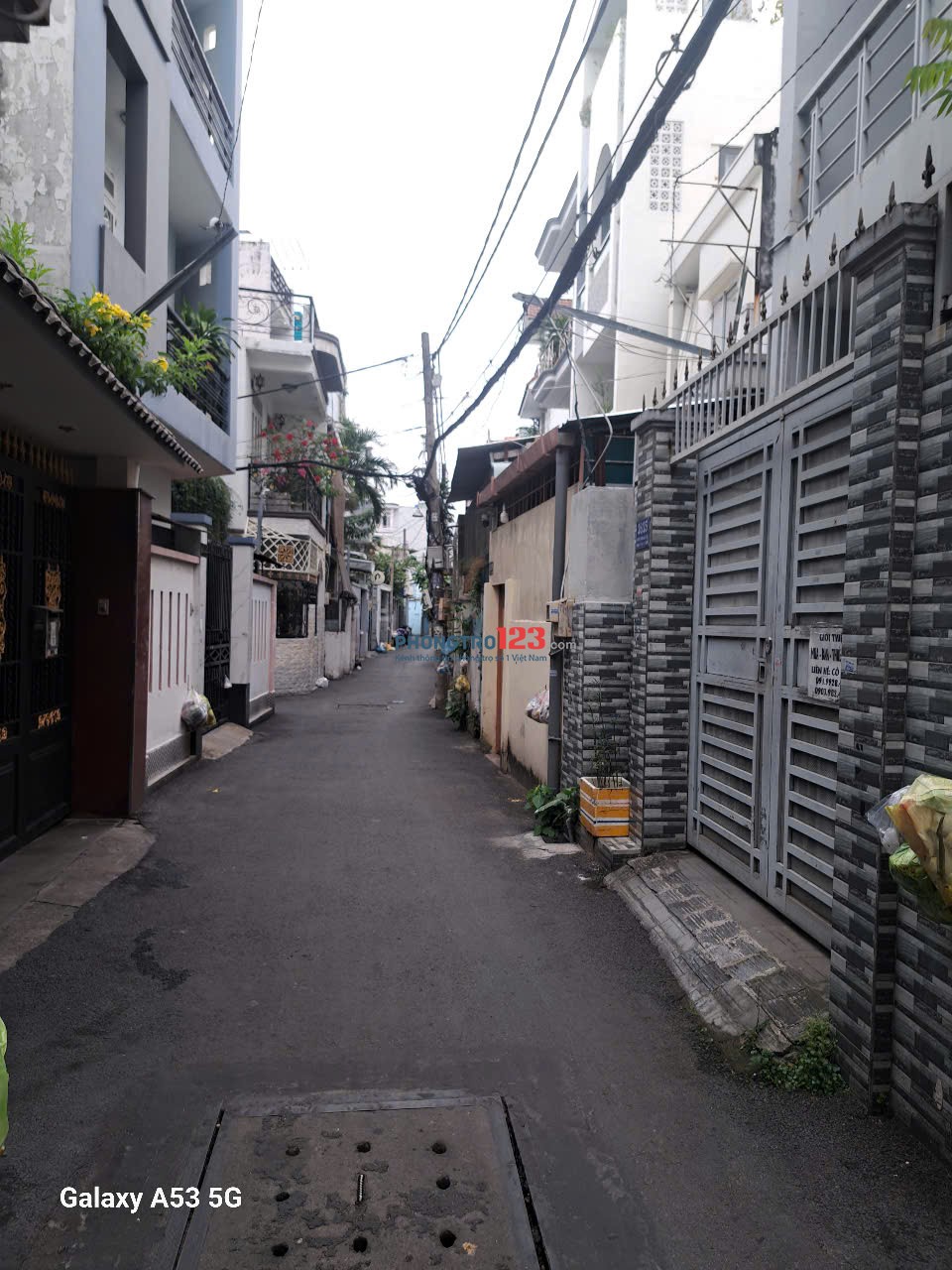 Cho thuê Phòng trọ đầu đường Phạm Văn Đồng vô 100 m