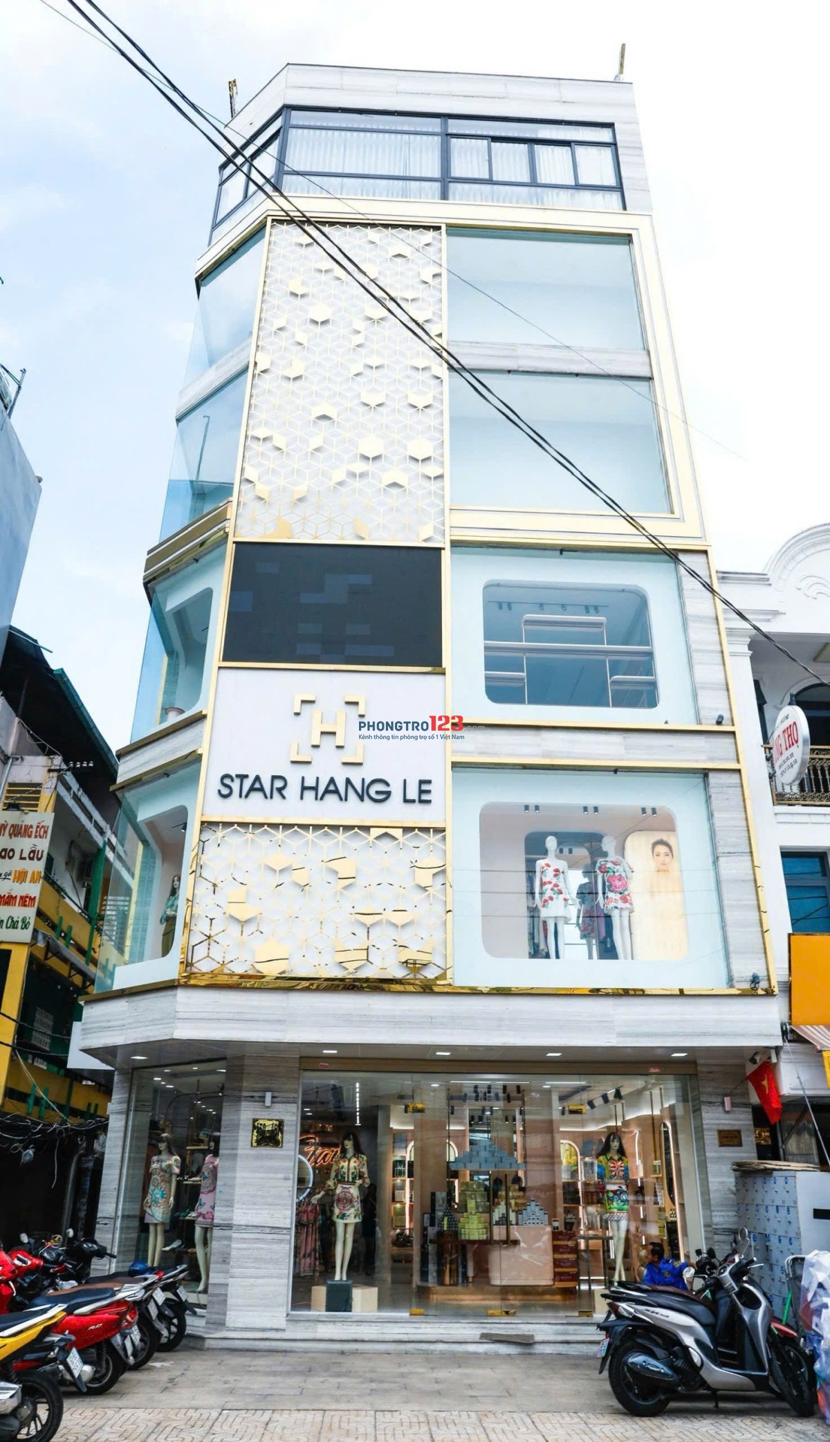 Cho thuê mặt bằng lô góc 2 mặt tiền Quận 10 đường CMT8 DT 8mx13.5m