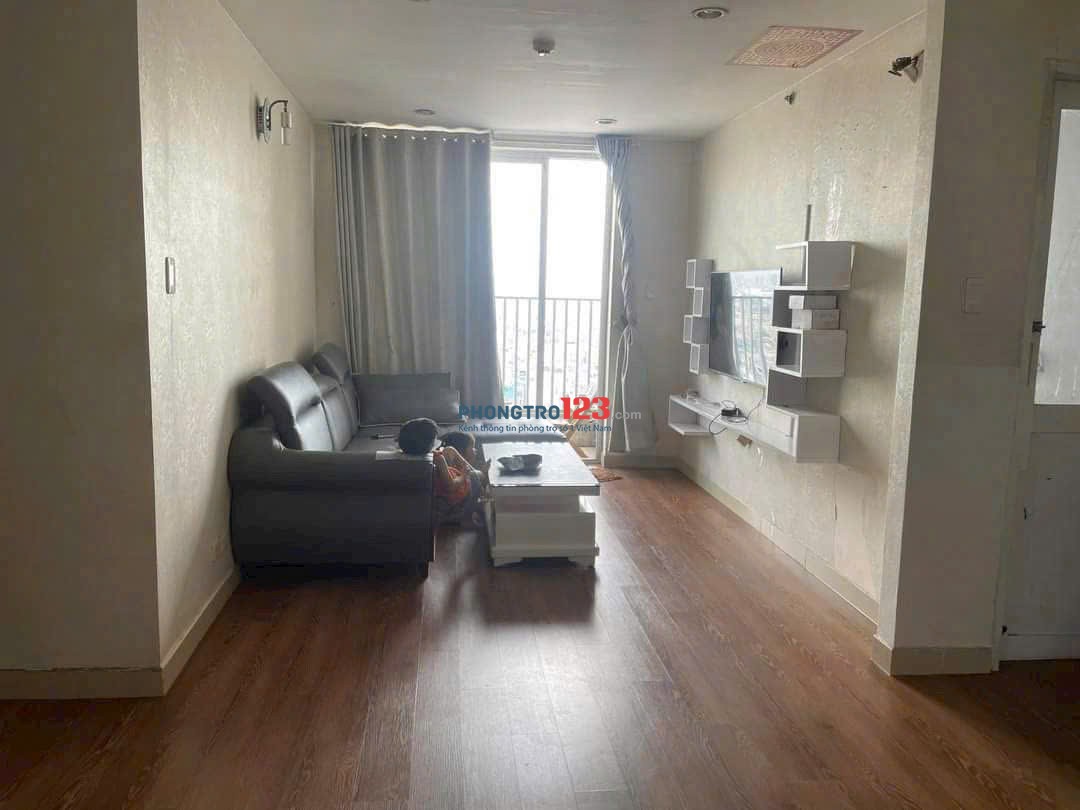 Chung cư 590, CMT8,P11, Quận 3:97m2,3p ngủ,2wc,NTCB, 15.5tr