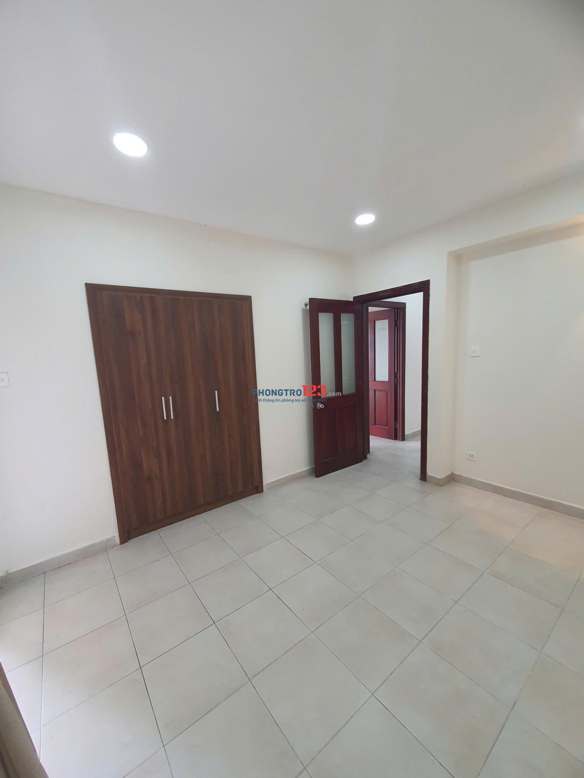 Chung cư Screc Tower, Trường Sa căn 3p ngủ rộng 105m2 chỉ 15,5tr/th