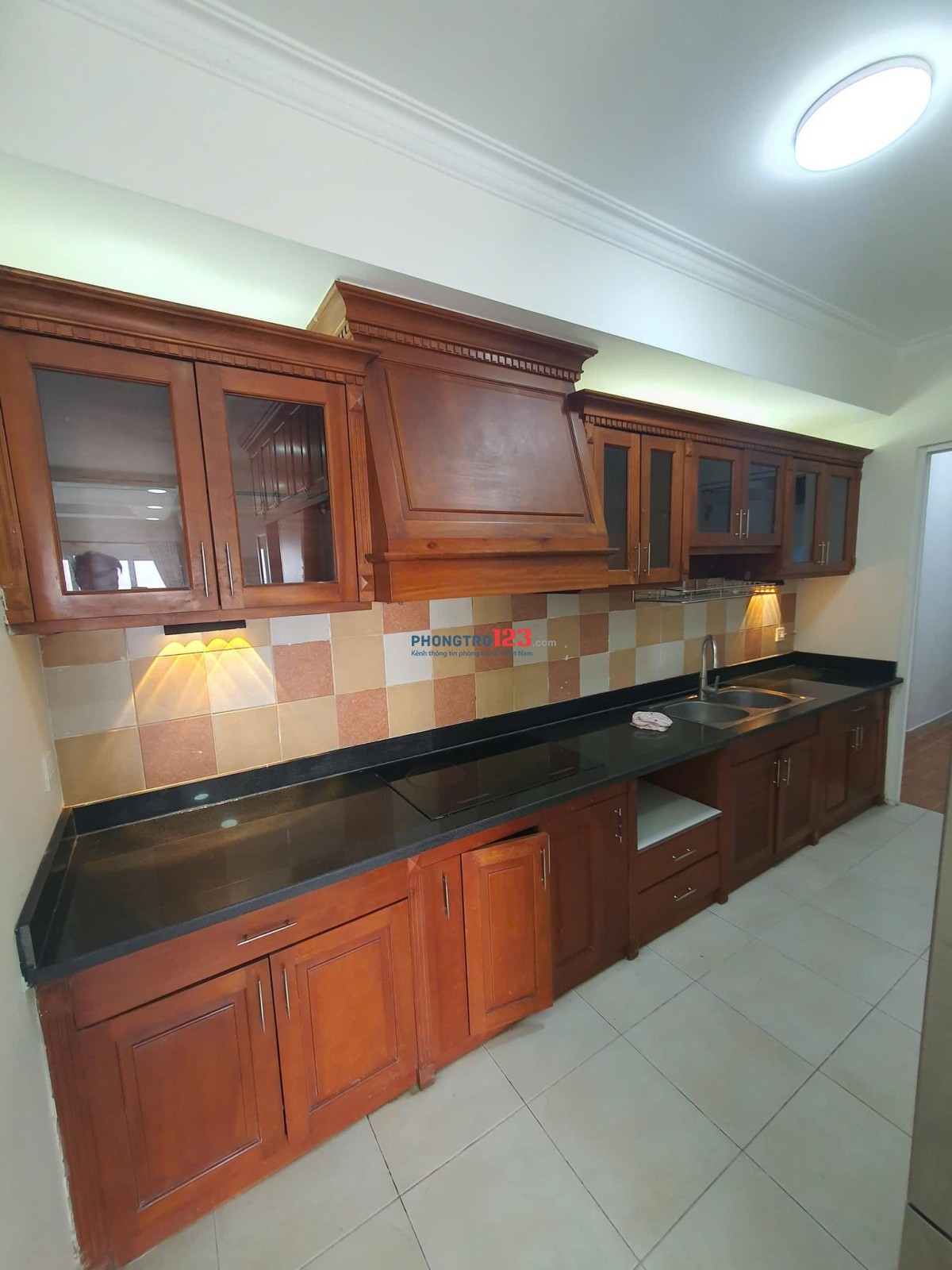 Chung cư Screc Tower, Trường Sa căn 3p ngủ rộng 105m2 chỉ 15,5tr/th