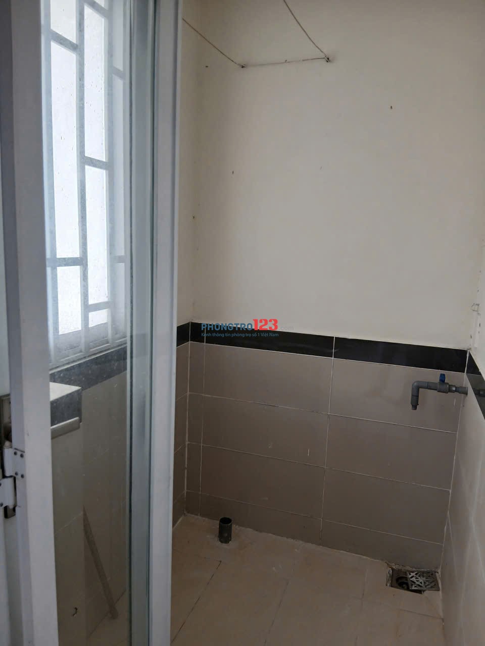 Cho thuê phòng mới đẹp, yên tĩnh, thoáng mát, tiện nghi, 26m2 tại TRUNG TÂM quận 2. Giá 5tr2/tháng