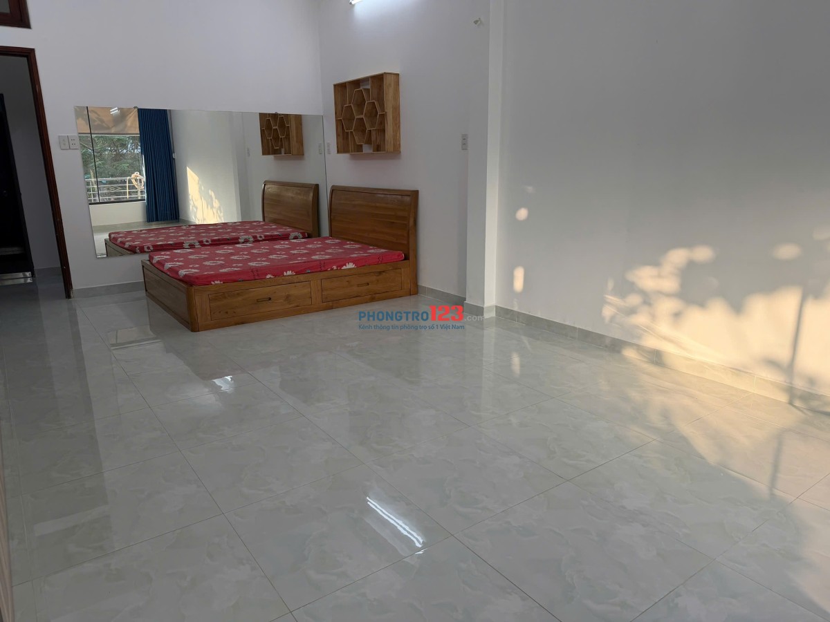 Phòng xịn Đặng Thuỳ Trâm, bao rộng (có ban công + nội thất)