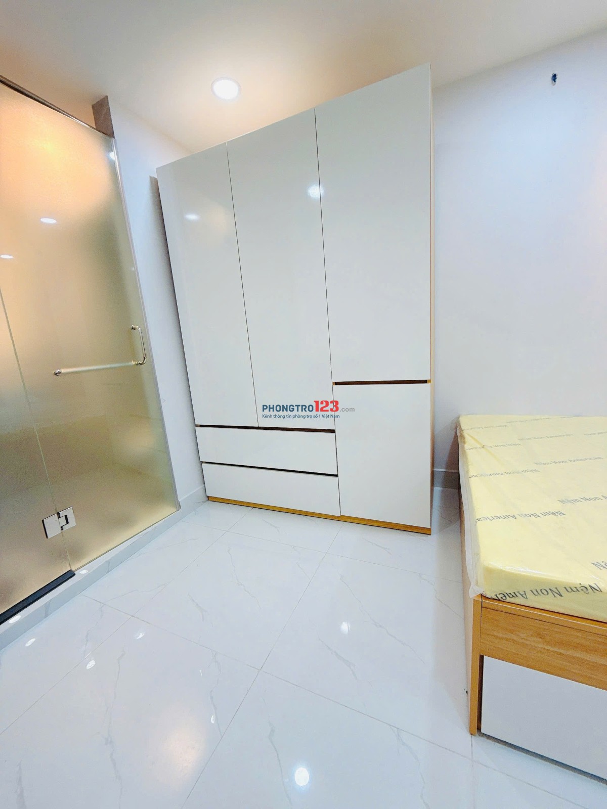 * Cho Thuê Căn Hộ Dịch Vụ Cao Cấp MẶT TIỀN Âu Dương Lân Q8. THANG Máy, Full NT, Mới Đẹp, Tự Do