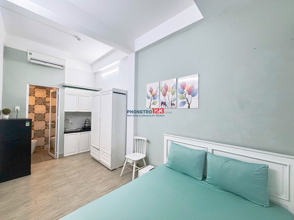 PHÒNG STUDIO FULL NỘI THẤT GẦN CV TAO ĐÀN