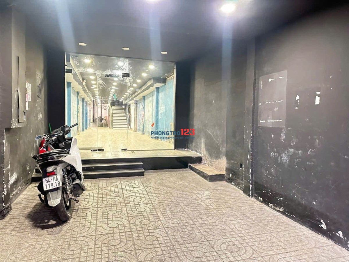 Mặt bằng cho thuê Lê Văn Sỹ DT4x40 1 trệt, 2 lầu, 2 mặt tiền trước sau