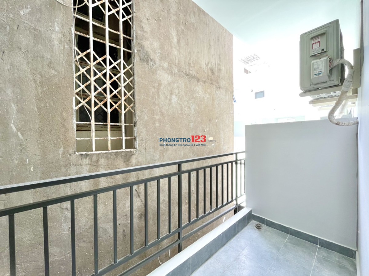 CĂN HỘ BAN CÔNG THOÁNG MÁT GẦN CHỢ HOÀNG HOA THÁM