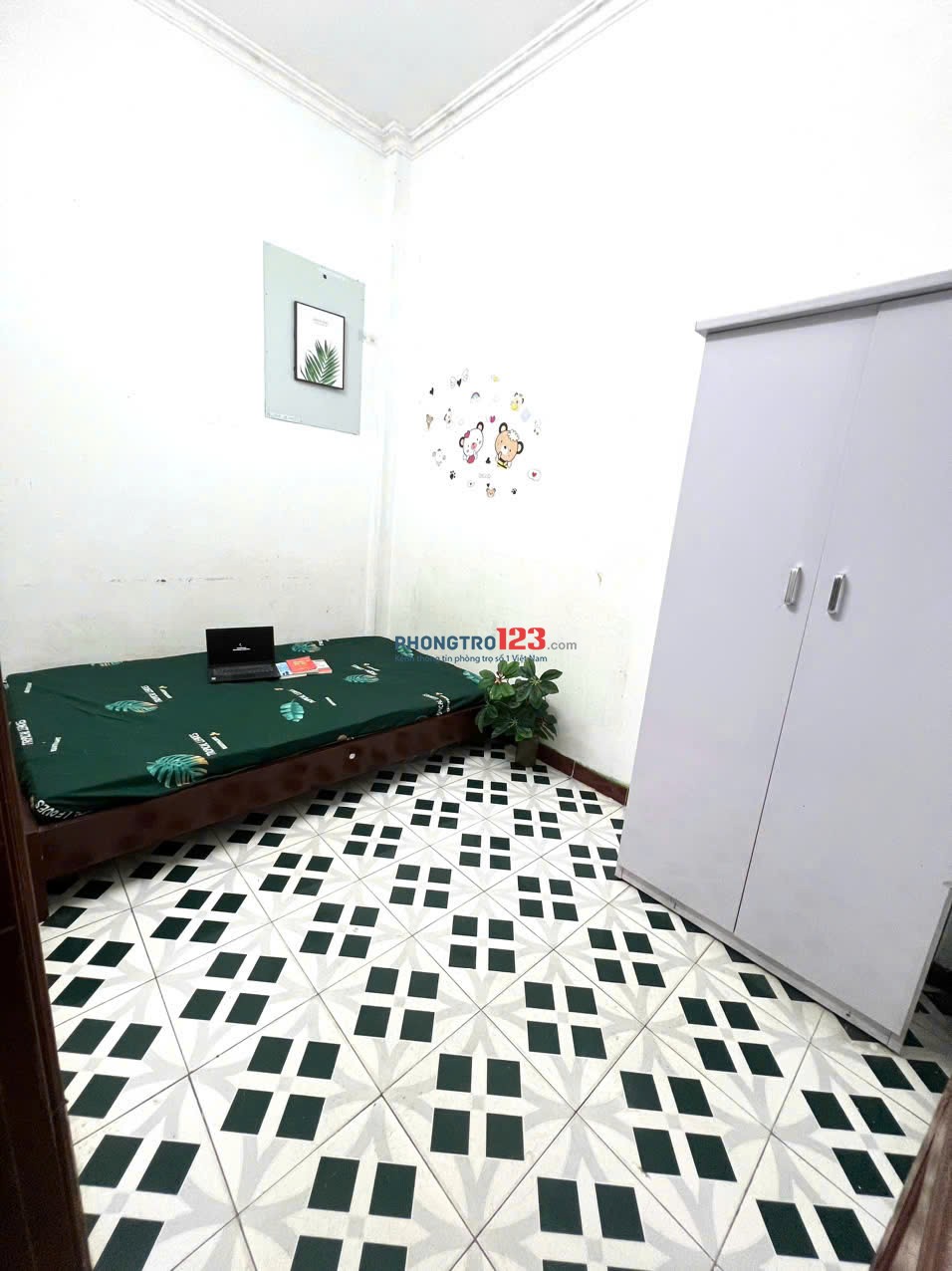 CHO THUÊ PHÒNG TRỌ – NHÀ 19B NGÕ 530 THỤY KHUÊ, TÂY HỒ. 2,4tr/ tháng