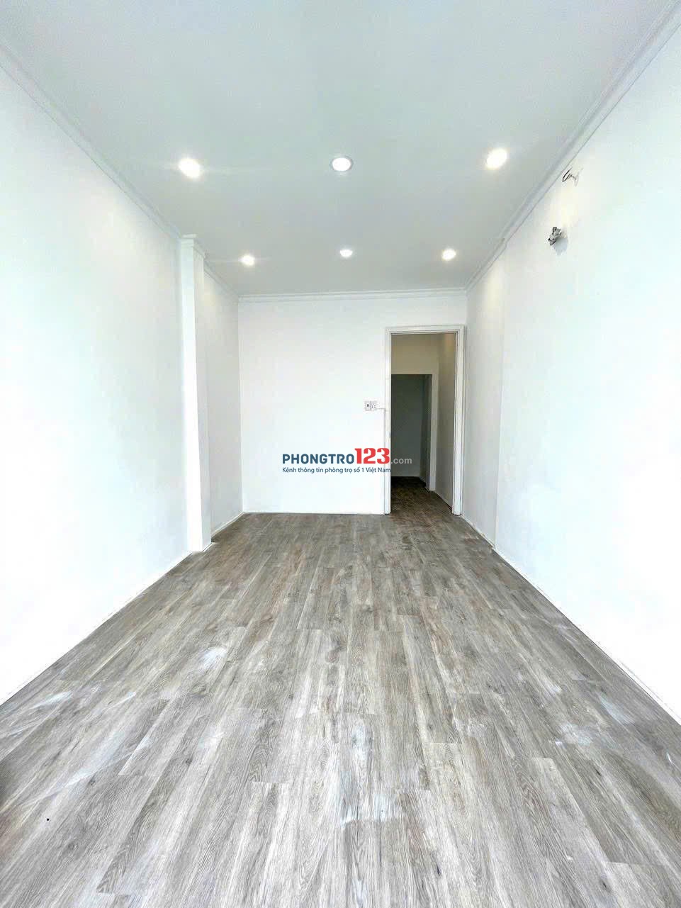 CHO THUÊ NHÀ NGUYÊN CĂN MẶT TIỀN TẠI TRUNG TÂM QUẬN 1