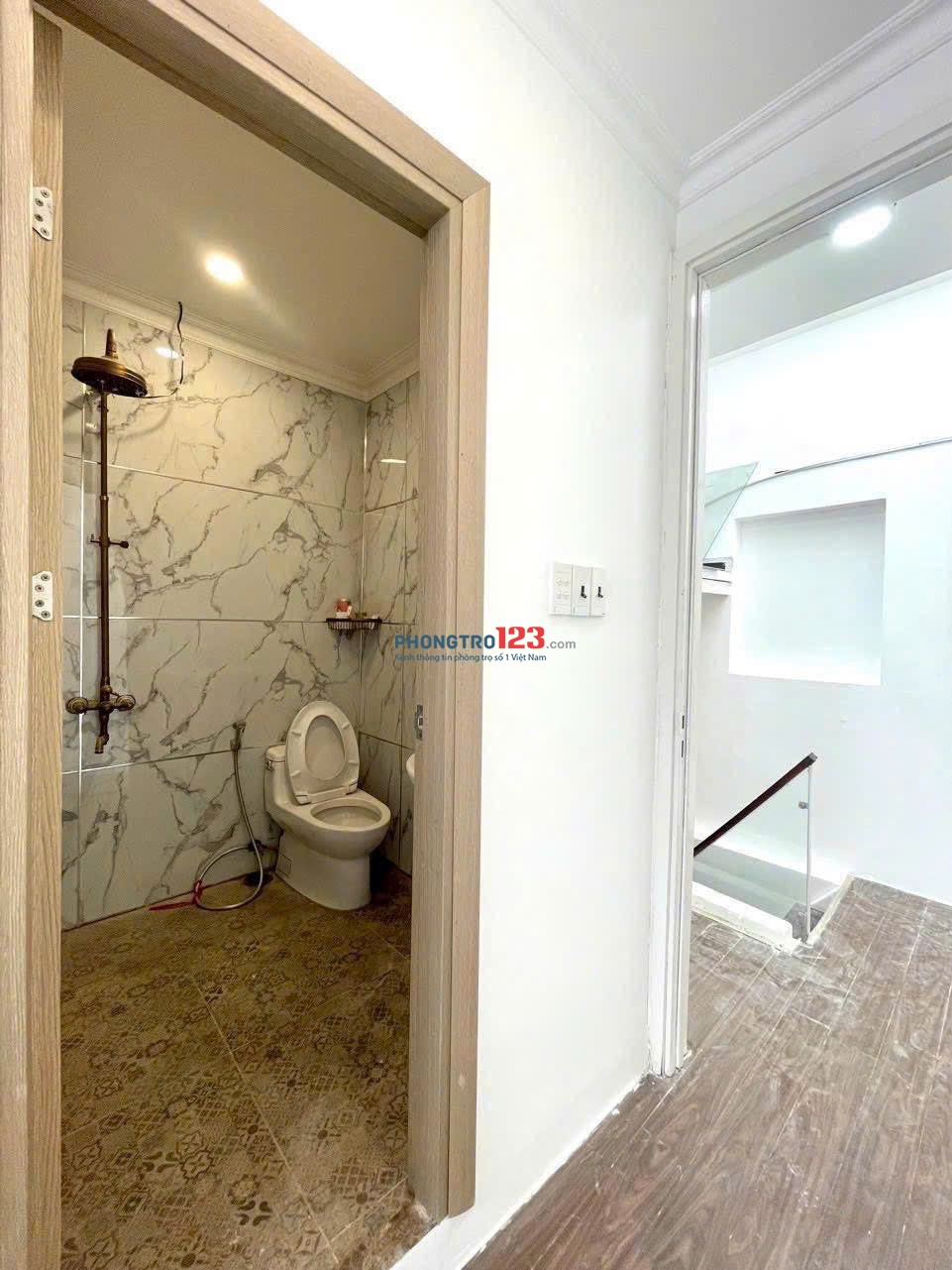 CHO THUÊ NHÀ NGUYÊN CĂN MẶT TIỀN TẠI TRUNG TÂM QUẬN 1