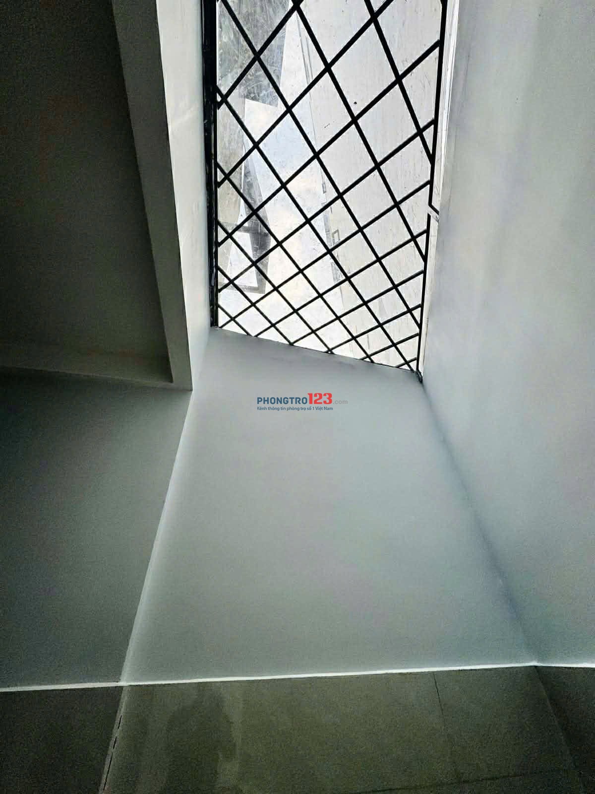 NHÀ 1 TRỆT 1 LẦU, 2 PHÒNG NGỦ, 2 WC, KHU SÂN BAY VÀ CÔNG VIÊN GIA ĐỊNH