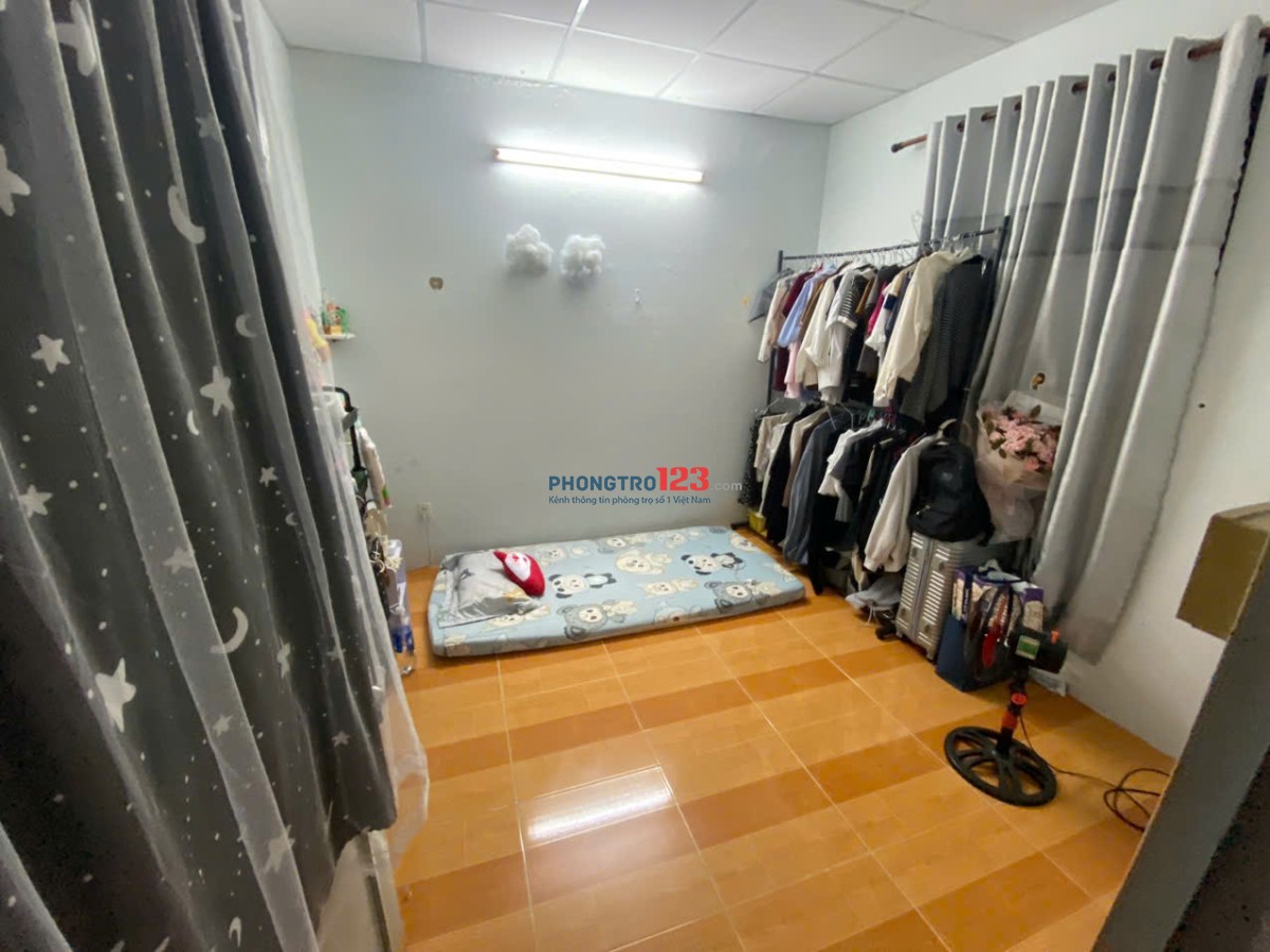 Tìm bạn nữ văn phòng ở ghép Q. Tân Bình - 60m2