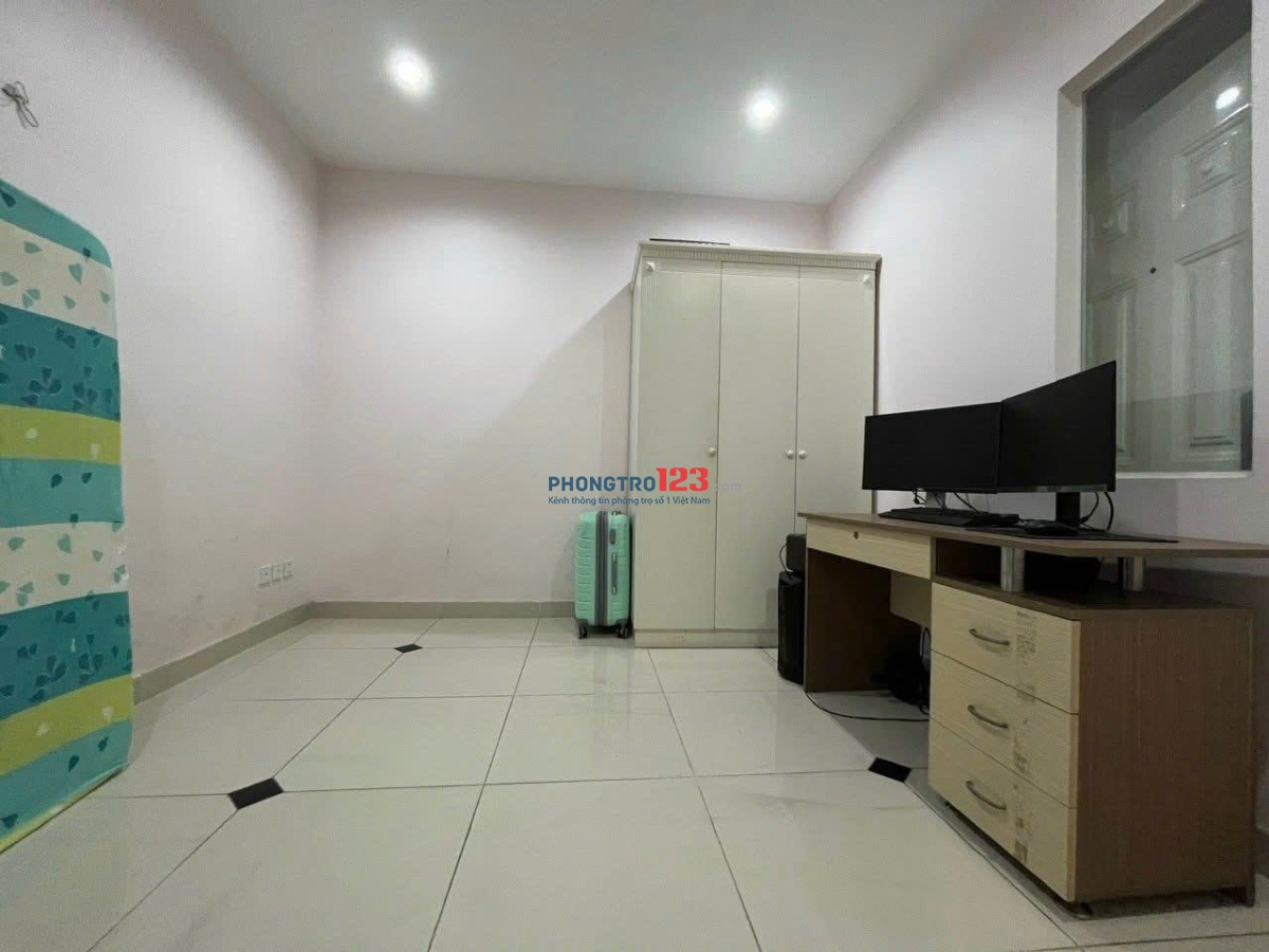 C/c Coopmart Screc Trường Sa, P12, Q3, Căn góc, 100m2, 3PN, 2WC, 15tr5/th.