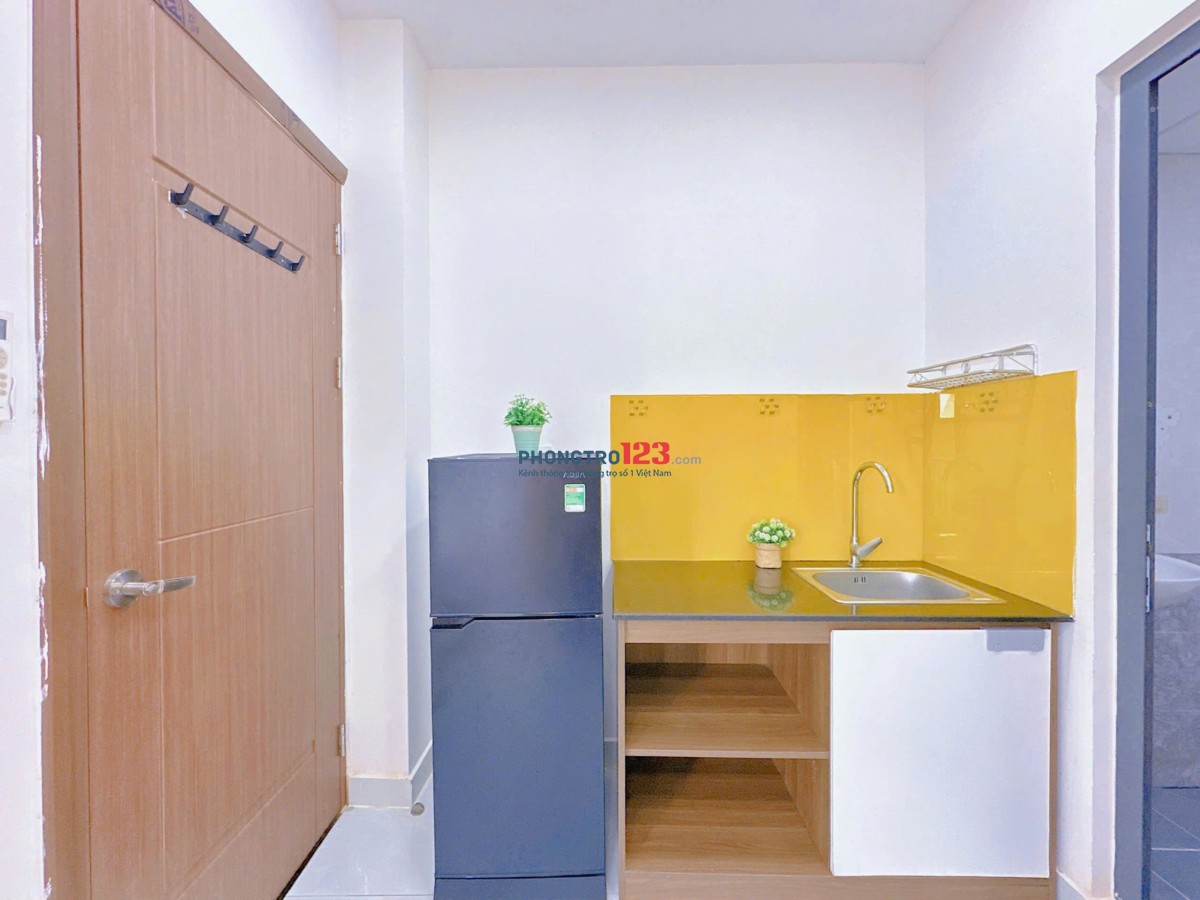 Phòng Trọ Cho Thuê Ban Công Thang Máy Nguyễn Văn Đậu Bình Thạnh Gần Phan Xích Long Chợ Bà Chiểu Q1