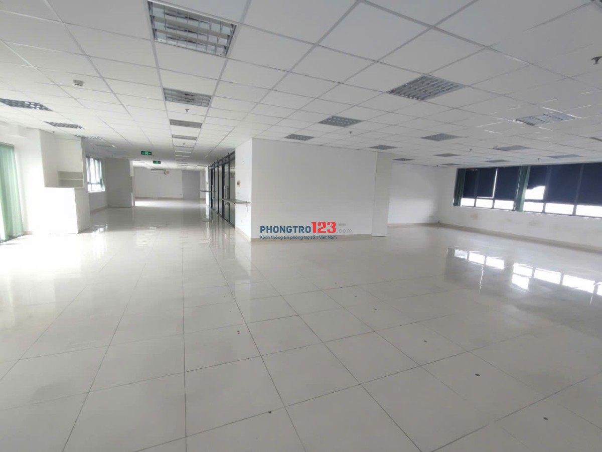 Cho thuê sàn văn phòng 170² tầng 11 Tòa C1 Thành Công
