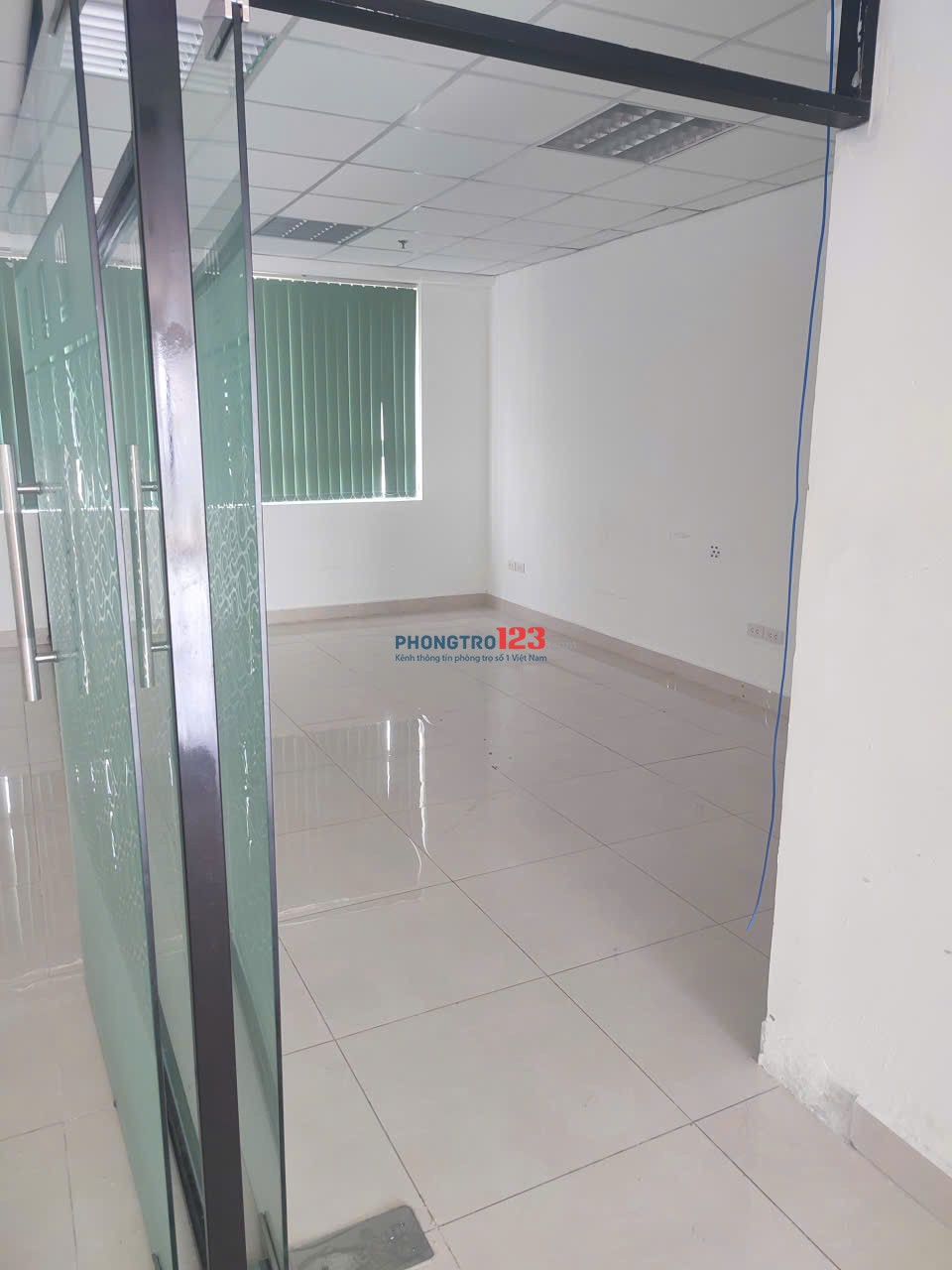 Cho thuê sàn văn phòng 170² tầng 11 Tòa C1 Thành Công