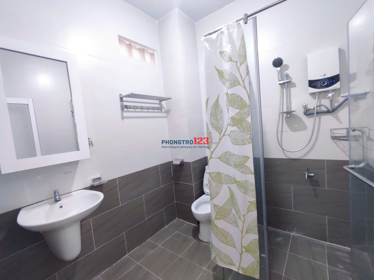 Cho Thuê Phòng Trọ Ban Công - Hẻm An Ninh - yên Tỉnh - Ngay Lòng Chợ tân Định - CV Lê Văn Tám