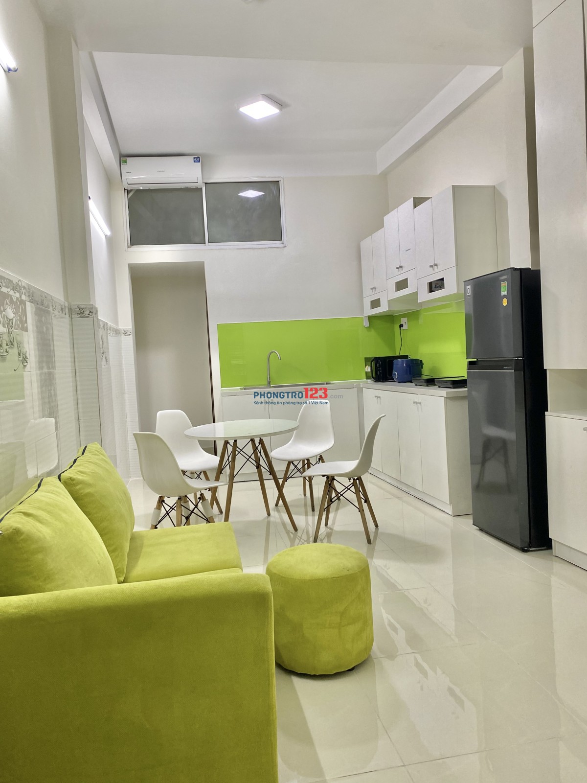 PHÒNG CHO THUÊ Đ. ĐIỆN BIÊN PHỦ GIÁP VÒNG XOAY NGUYỄN BĨNH KHIÊM MỚI LẦU 1 BAN CÔNG CỬA SỔ ĐÓN NẮNG