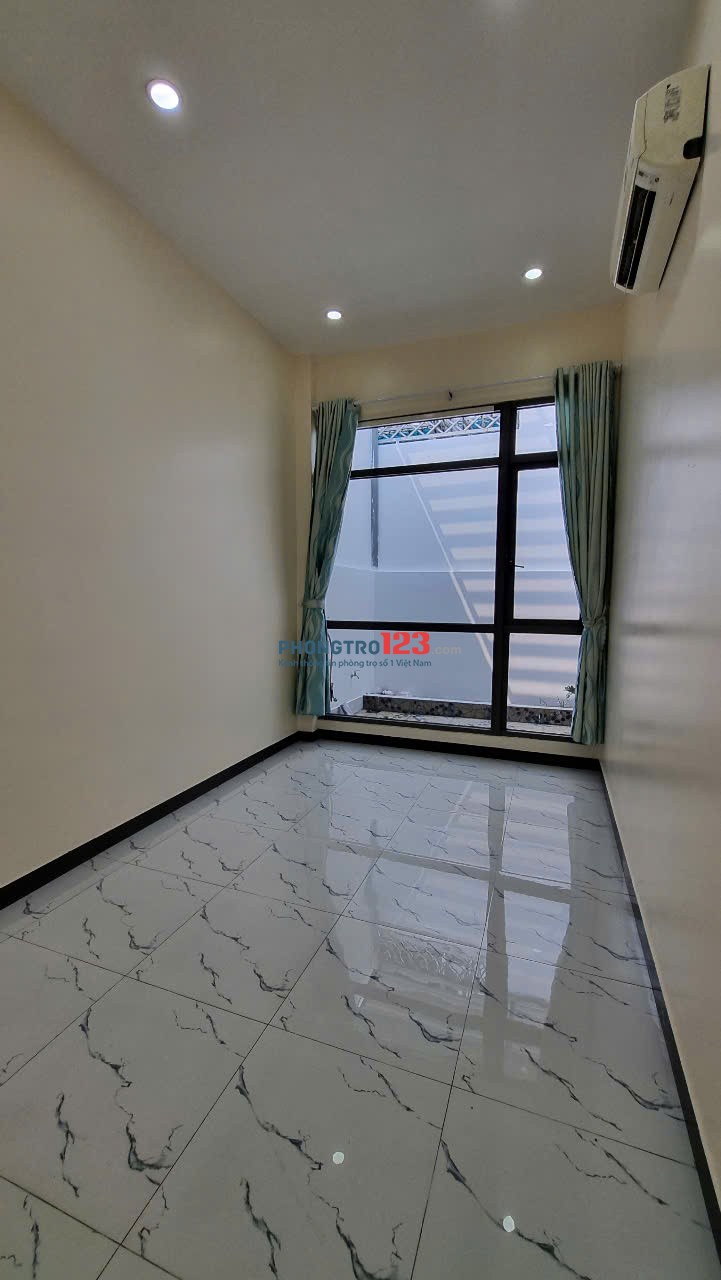 Nhà hẻm 6m, diện tích 104m2, 2 phòng ngủ, đường Trung Mỹ Tây 3, Q.12