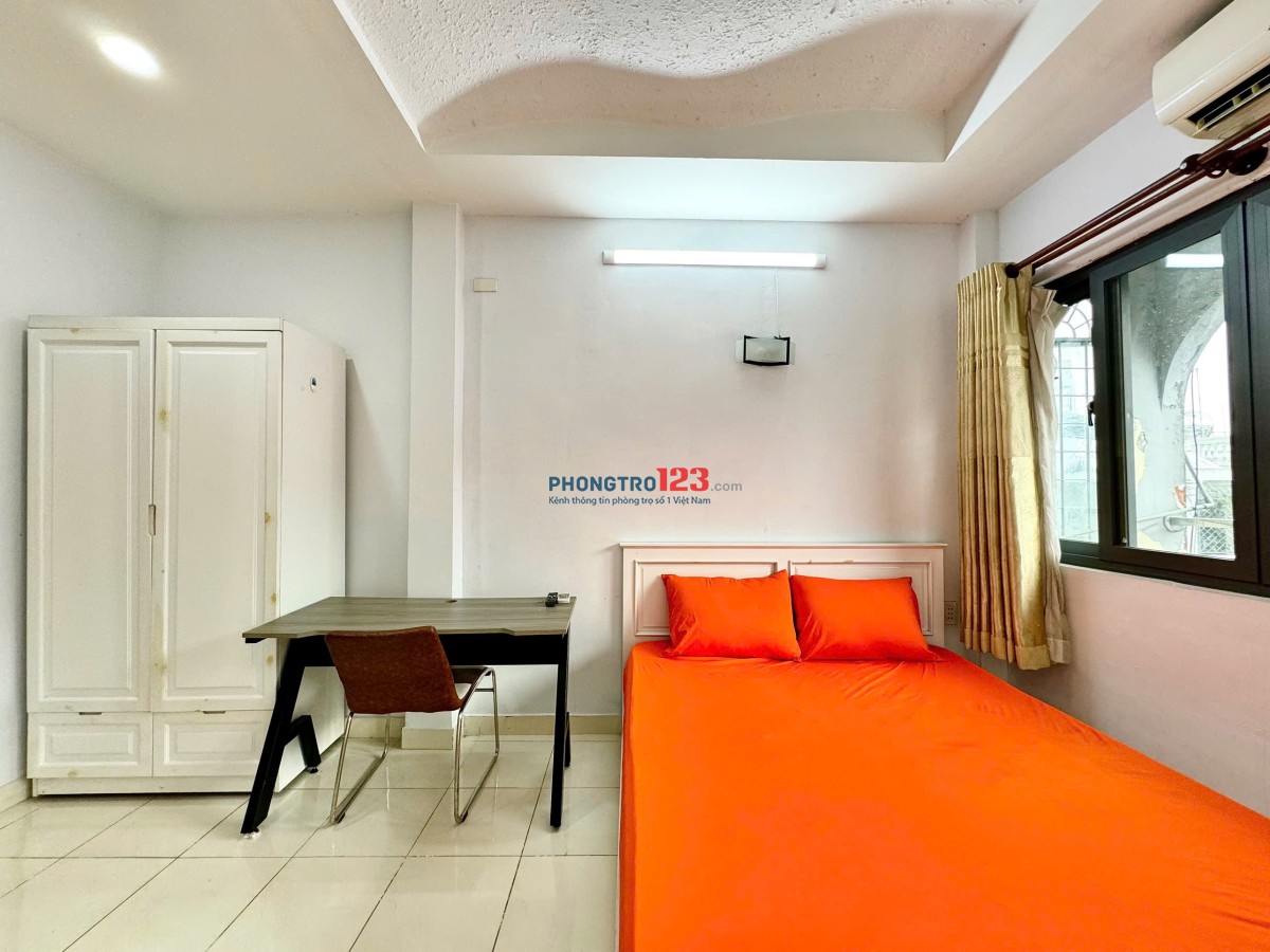 CĂN HỘ BAN CÔNG THOÁNG GẦN HỌC VIỆN HÀNH CHÍNH