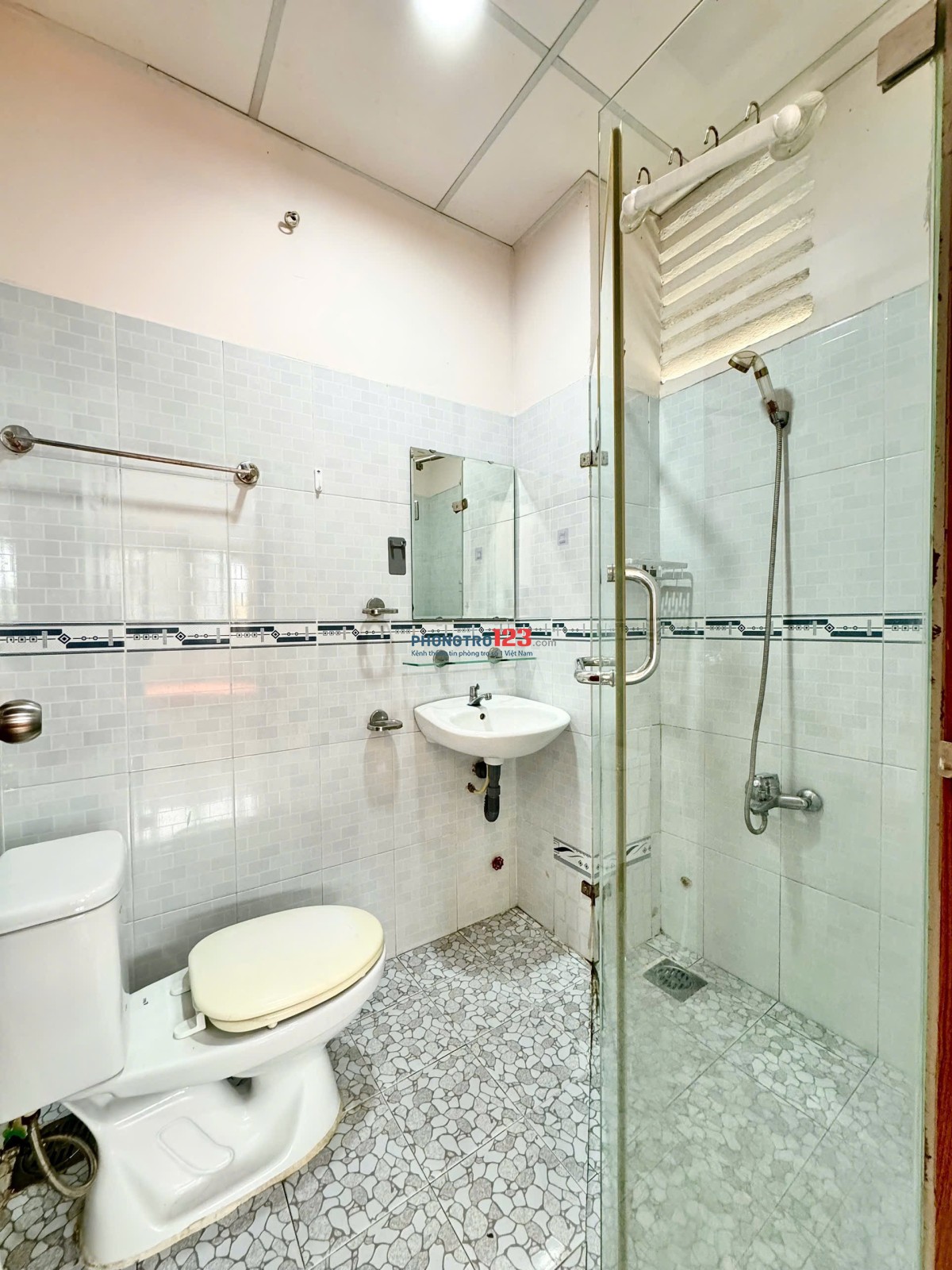 CĂN HỘ BAN CÔNG THOÁNG GẦN HỌC VIỆN HÀNH CHÍNH