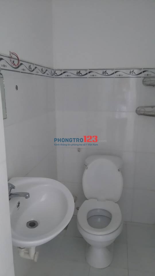 PHÒNG TRỌ 20m2 KẾ BÊN SIÊU THỊ EMART (PHAN HUY ÍCH) CHÍNH CHỦ