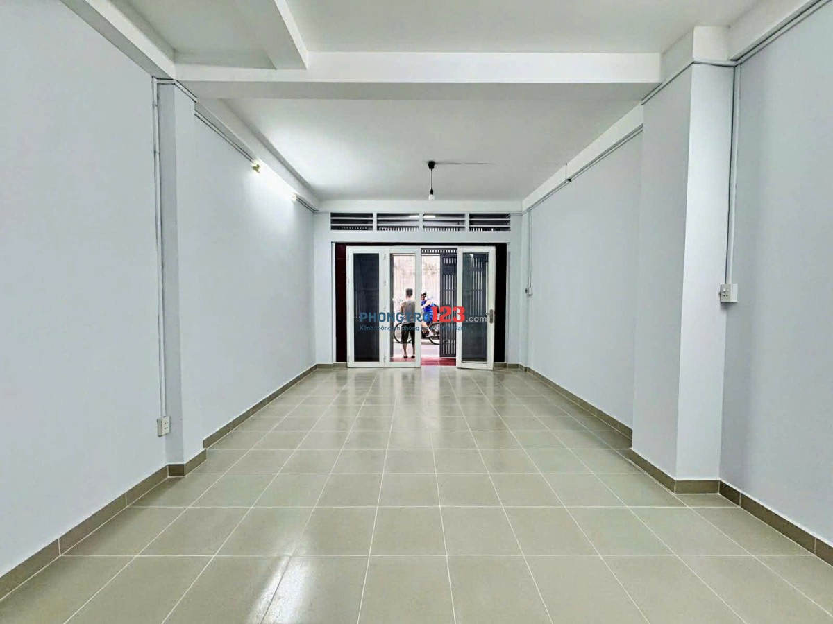 Nhà 1 Trệt 1 Lầu, 2 Phòng Ngủ, 2 WC, Khu Sân Bay Và Công Viên Gia Định