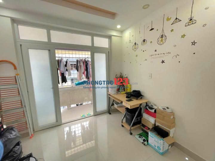 Chung cư Thái An, Nguyễn Văn Quá, Q12: 1p ngủ, 6tr, full NT