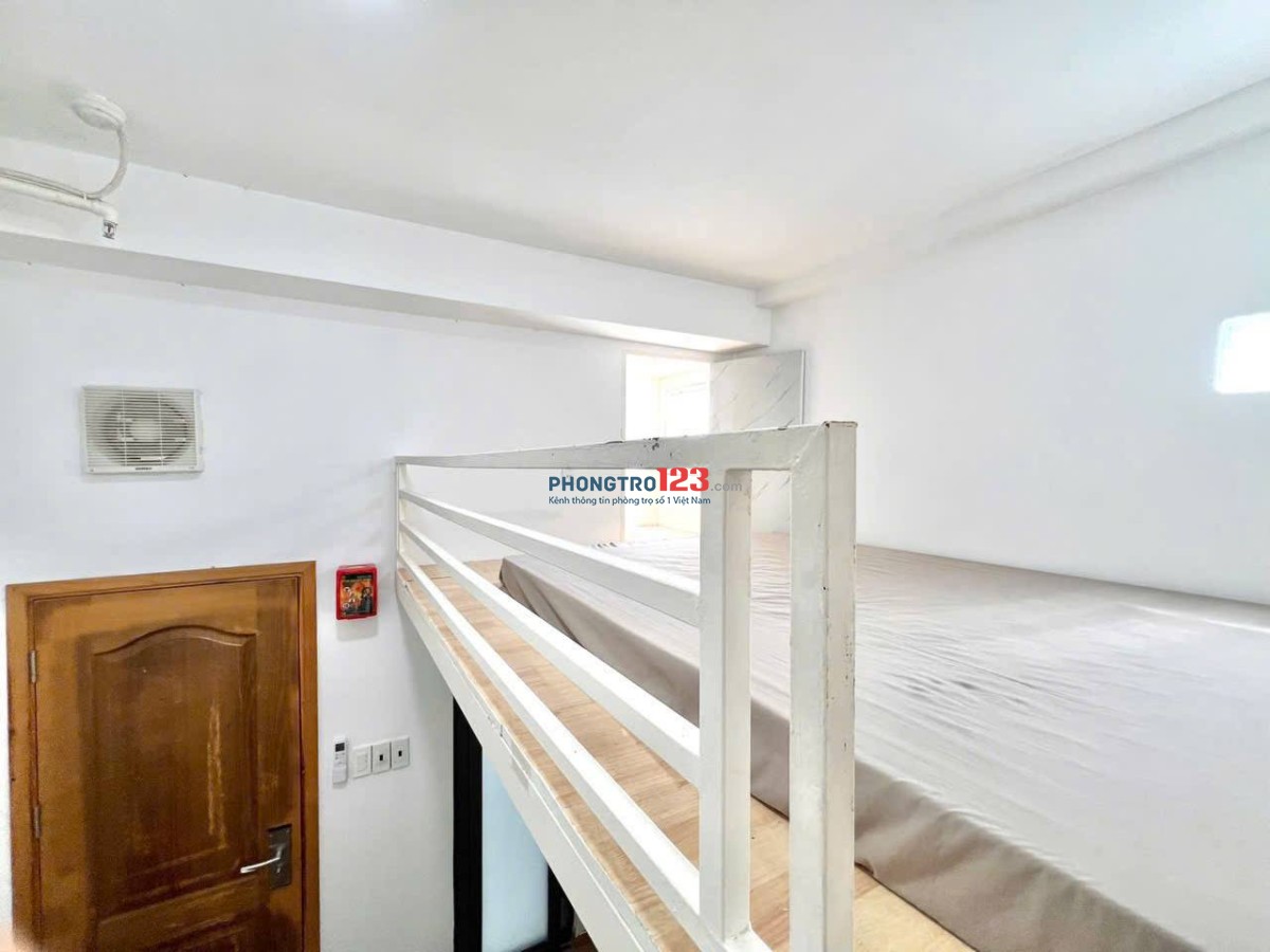 Cho thuê phòng quận 10 có gác, gần toà nhà Viettel, hẻm oto