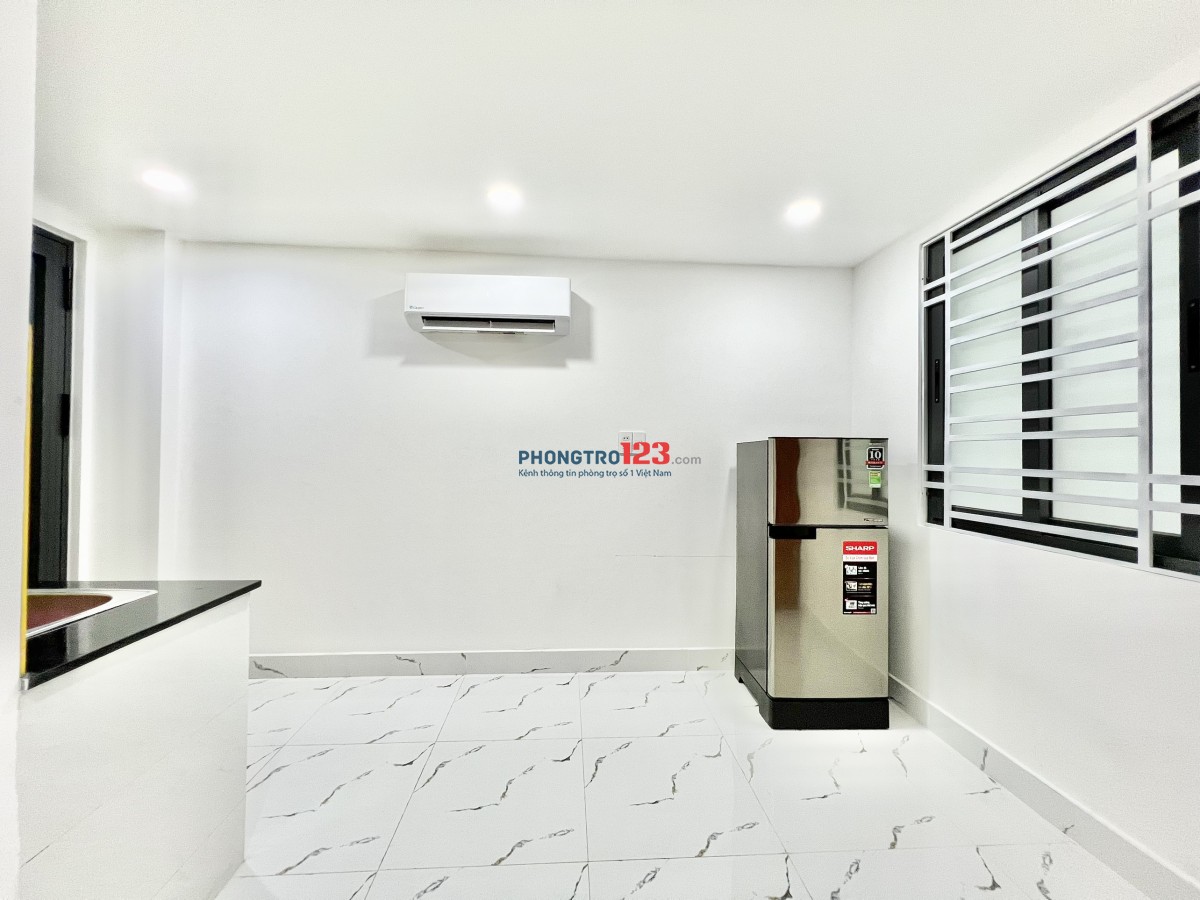 PHÒNG ĐẸP MỚI XÂY CÓ TỦ LẠNH GẦN VÒNG XOAY LÊ ĐẠI HÀNH