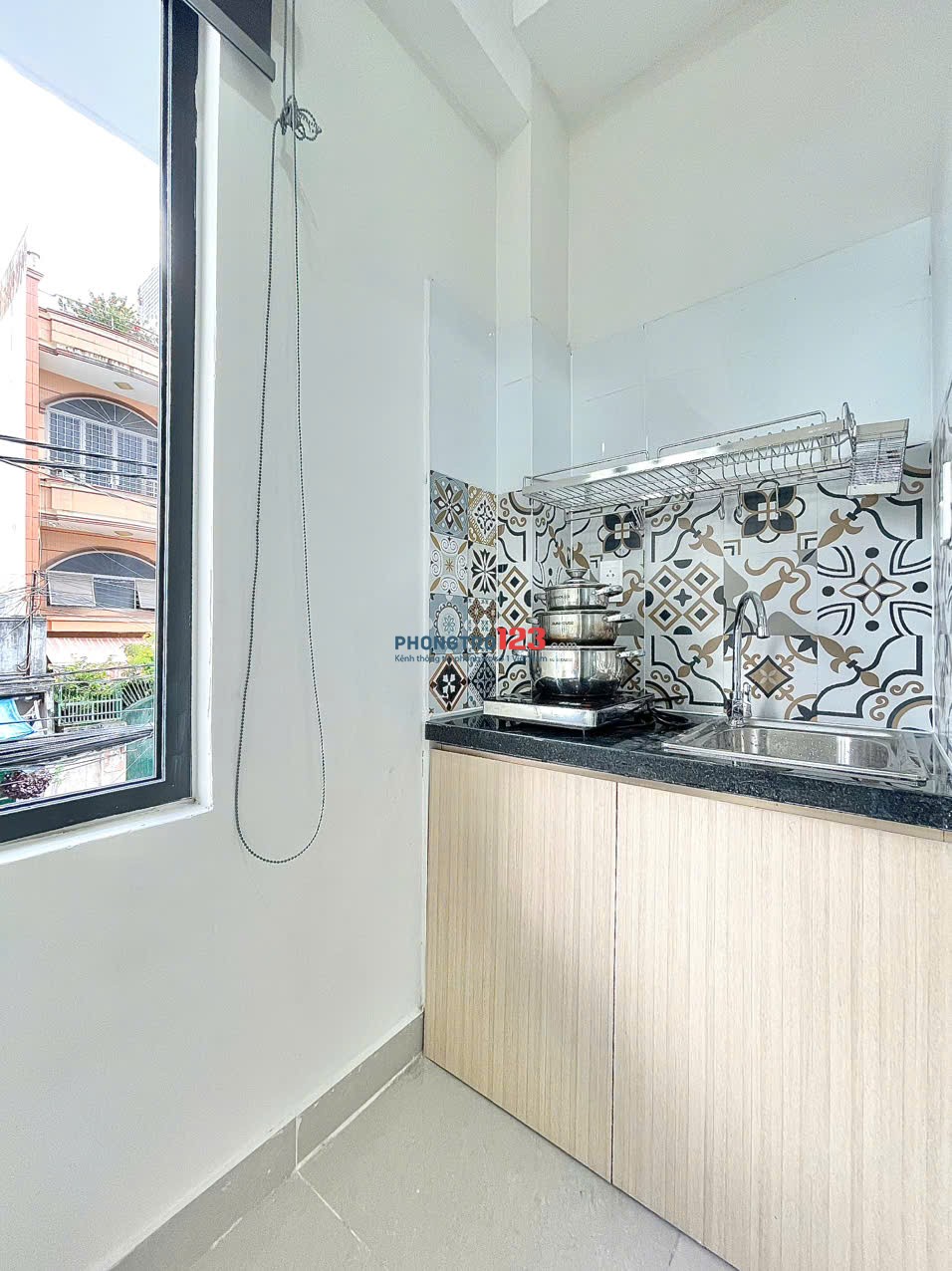 NGAY ĐH RMIT, TÔN ĐỨC THẮNG, GẦN KHU CHẾ XUẤT TÂN THUẬN PHÒNG 25M2 FULL NT