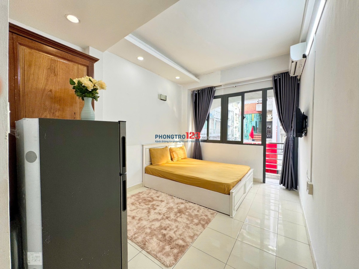 PHÒNG BAN CÔNG CÓ THANG MÁY GẦN VẠN HẠNH MALL