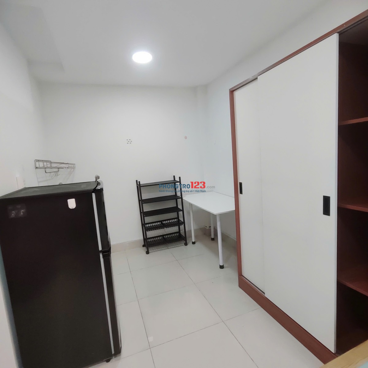 Mã 302 – Phòng cho thuê giá 5 triệu/tháng. 487/ Võ Thị Nhờ