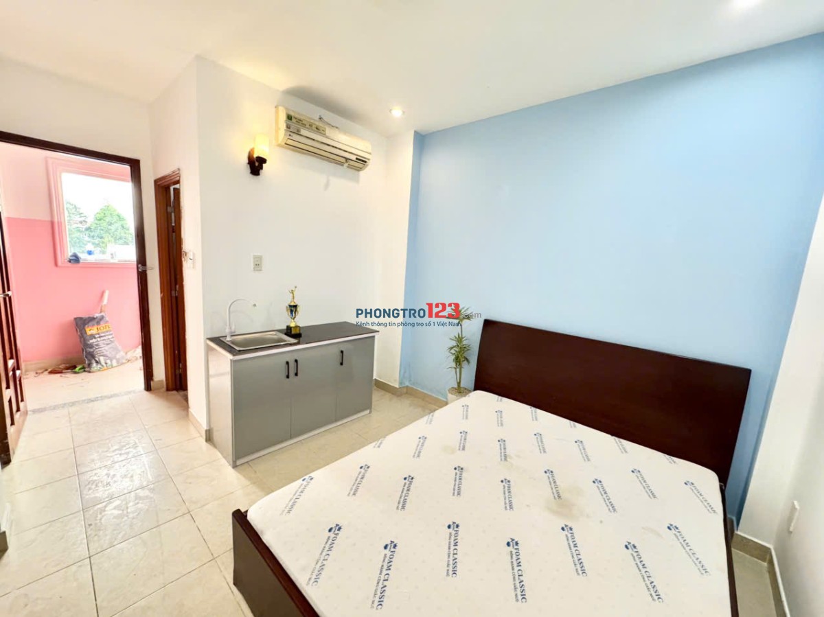 Ngay Phạm Văn Đồng, Kha Vạn Cân, Phòng full nội thất mới, rộng rãi, vị trí thuận tiện